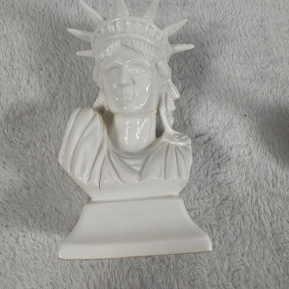 Vintage Statue of Liberty Bust Genuine Bone China Taiwan White Figurine 5.5"